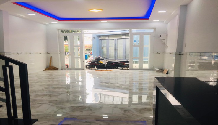 NHÀ MỚI ĐẸP HIỆN ĐẠI NGAY TRUNG TÂM THUẬN TIỆN DI CHUYỂN HẺM BA GÁC ĐUA NGAY VŨ DUY TẤN PHƯỜNG 3 QUẬN BÌNH THẠNH 2 TẦNG BTCT 30M2 GIÁ 3 TỶ 980 THƯƠNG