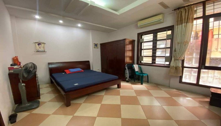 SIÊU PHẨM, Thái Hà - Đống Đa, 50 m2 x 5 Tầng, mặt Tiền Đẹp Nhỉnh 9 tỷ.
