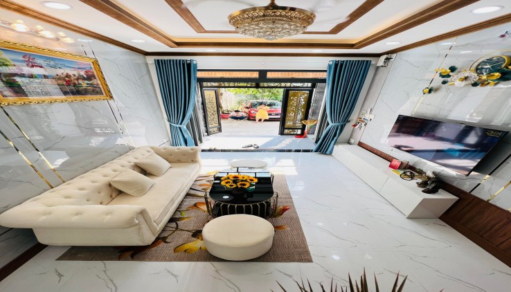 Bán Nhà Gò vấp, HXH, Nhà Đẹp Ở Ngay,Tặng Nội Thất, Nguyễn Tư Giản, P12, Giá 4 Tỷ 300