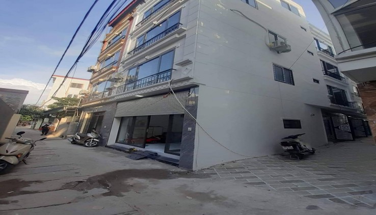 Ô TO, LÔ GÓC, Ỷ La Dương Nội - Hà Đông, 34m2 x 5 Tầng, MT: 4.5m, Giá 3.38 tỷ.