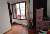 Bán nhà Trương Định - Gần phố, giá rẻ - 4 tầng - Giá 1.9 tỷ