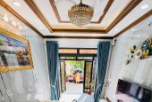 Mua nhà TẶNG nội thất - Nhà lô góc HXH - P.12 - Gò vấp - Giá 4.3TỶ