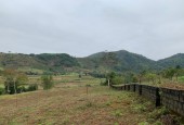Ban lô đất đẹp có diện  tích 3753 có 2000tc còn lại cln Bám đường bê tông 67m